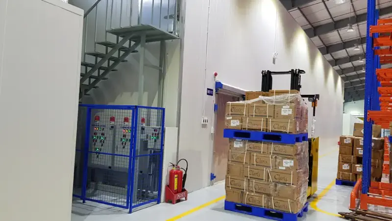 Kho bảo quản thuốc và nguyên liệu Dược phẩm JK tiêu chuẩn GSP