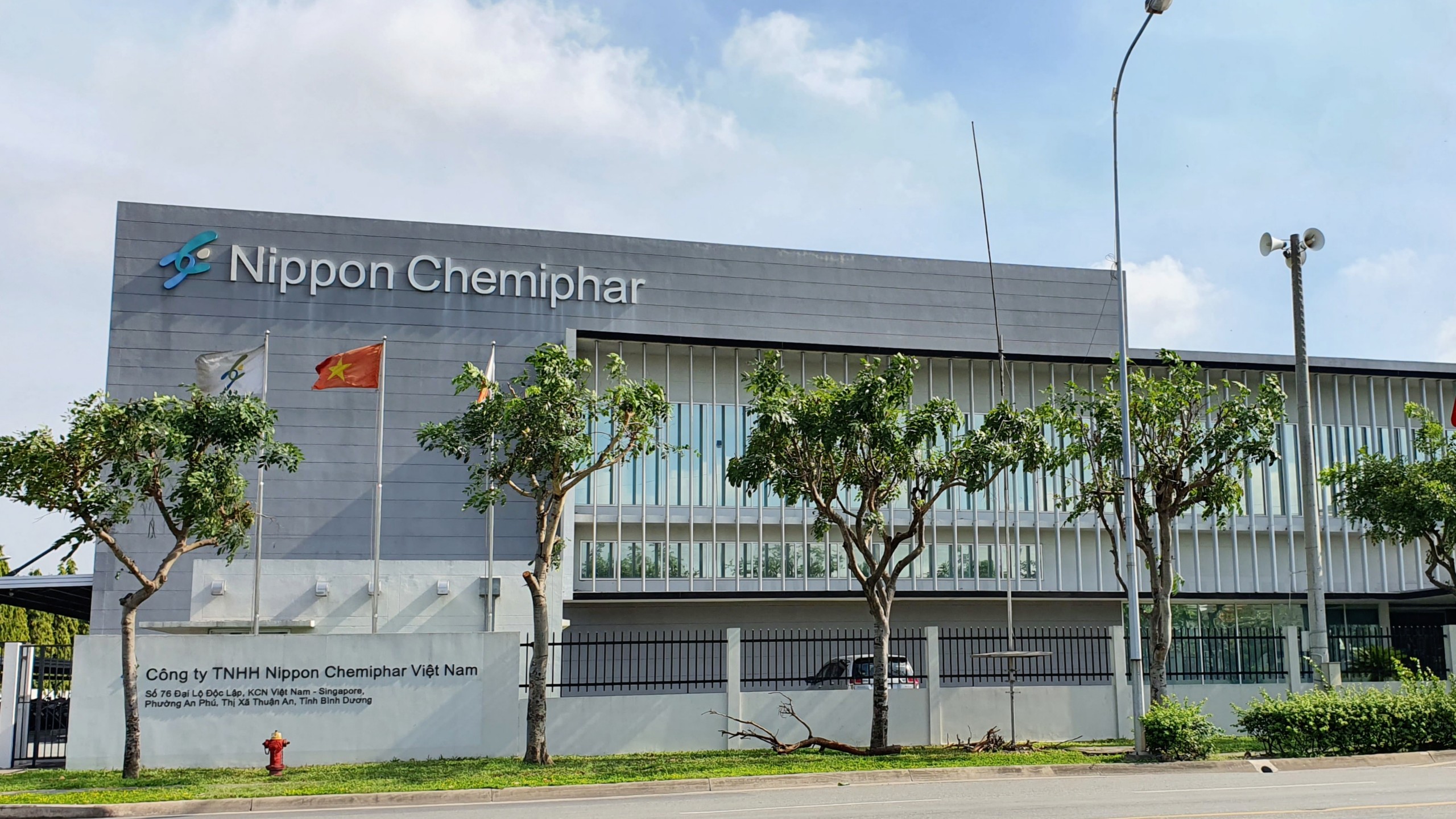 Xây dựng Nhà máy Dược chuẩn WHO/ EU GMP: Lựa chọn Tổng thầu hay Tư vấn độc lập? 